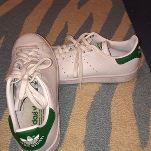 Green classic Stan smiths
